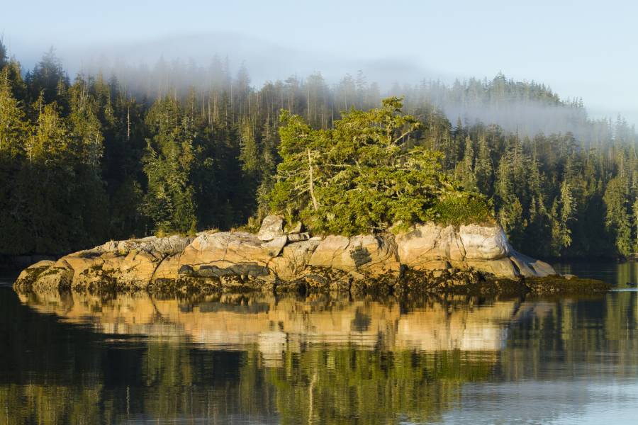 Anchoring Johnstone Strait