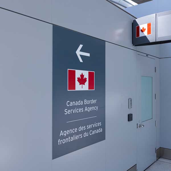 border-services