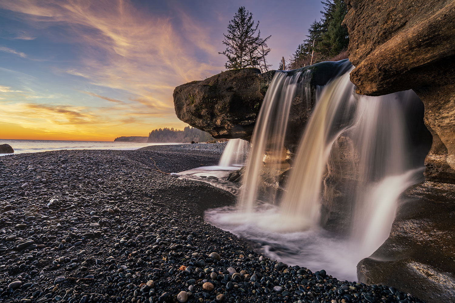 hero-image_victoria-destination